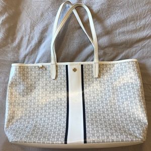 Tory Burch Ivory Large Gemini Link Tote